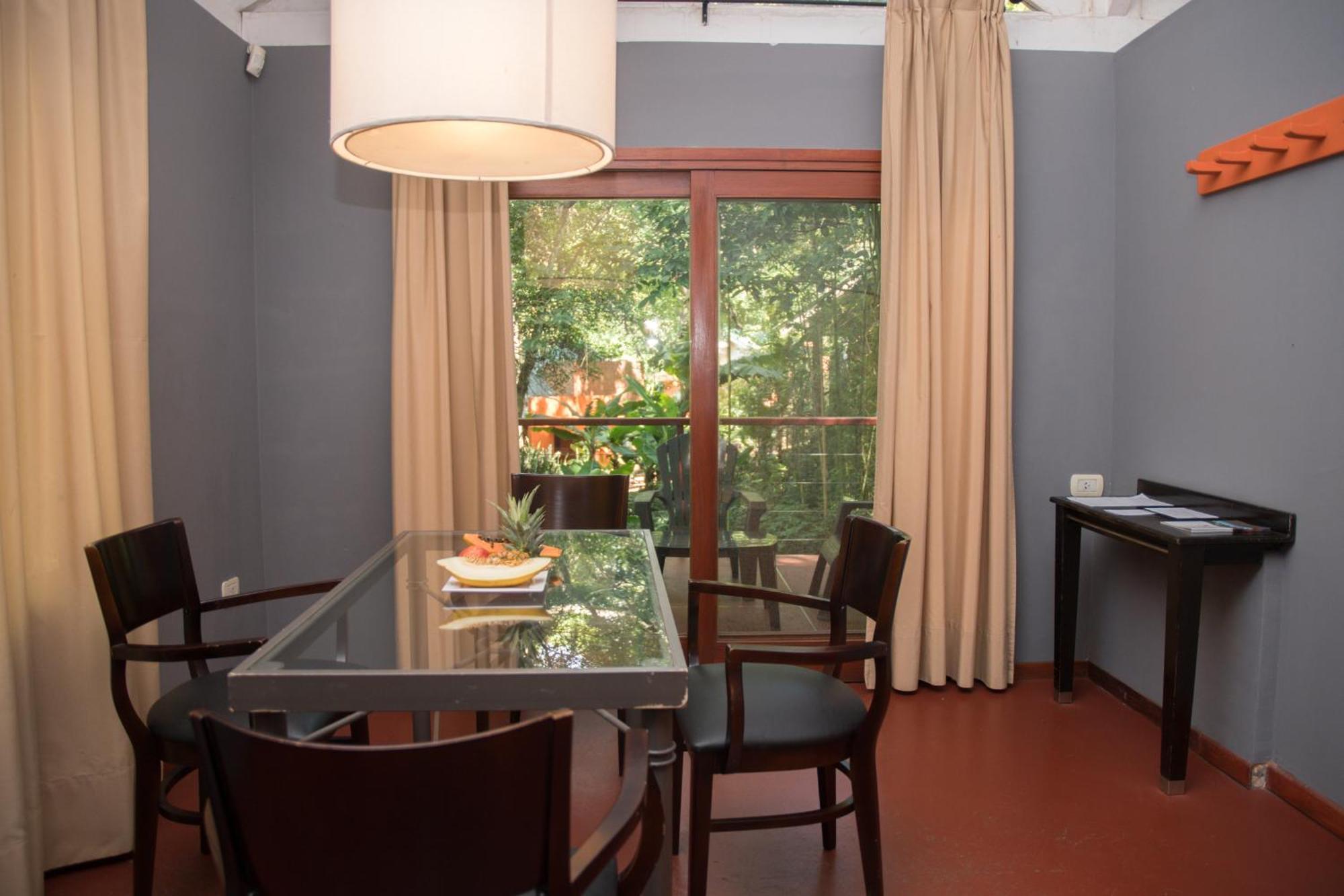 Raices Amambai Lodges Puerto Iguazu Ngoại thất bức ảnh