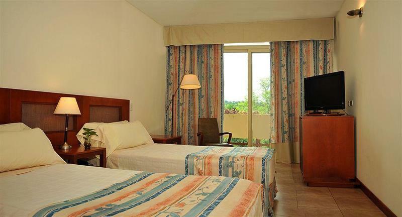 Raices Amambai Lodges Puerto Iguazu Ngoại thất bức ảnh