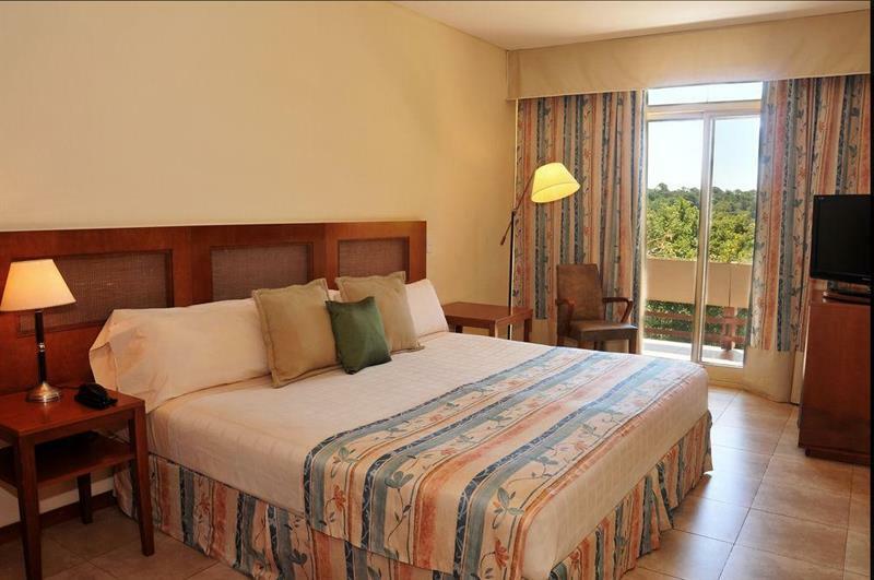 Raices Amambai Lodges Puerto Iguazu Ngoại thất bức ảnh